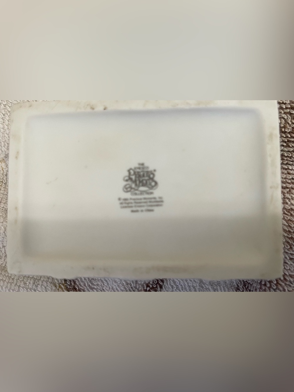Precious Moments June Birthstone Keepsake Hope Chest - Picture 7 of 7